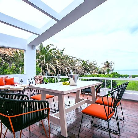Hestia Beachfront Villa Polychrono Exterior photo